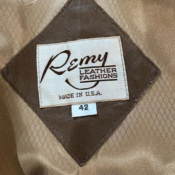 Remy Leather Fashions Blazer Jacket
Made in USA • Size 42 • Genuine Leather - Picture 10 of 15